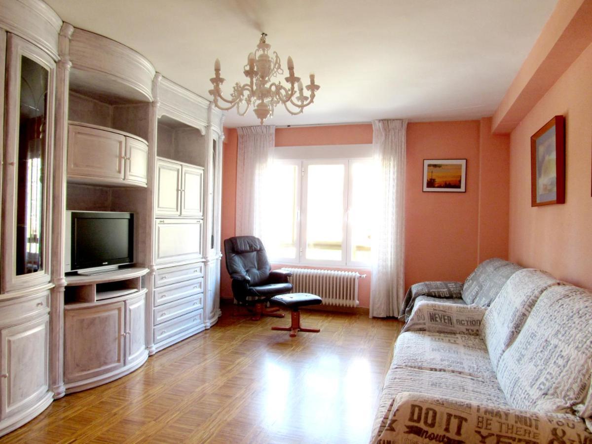 Www Parques De La Catedral Travel Com Parking Privado Gratis Apartment Leon Bagian luar foto