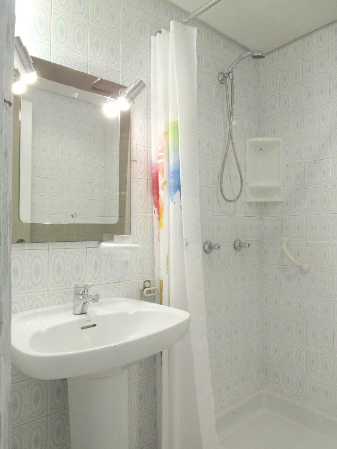 Www Parques De La Catedral Travel Com Parking Privado Gratis Apartment Leon Bagian luar foto